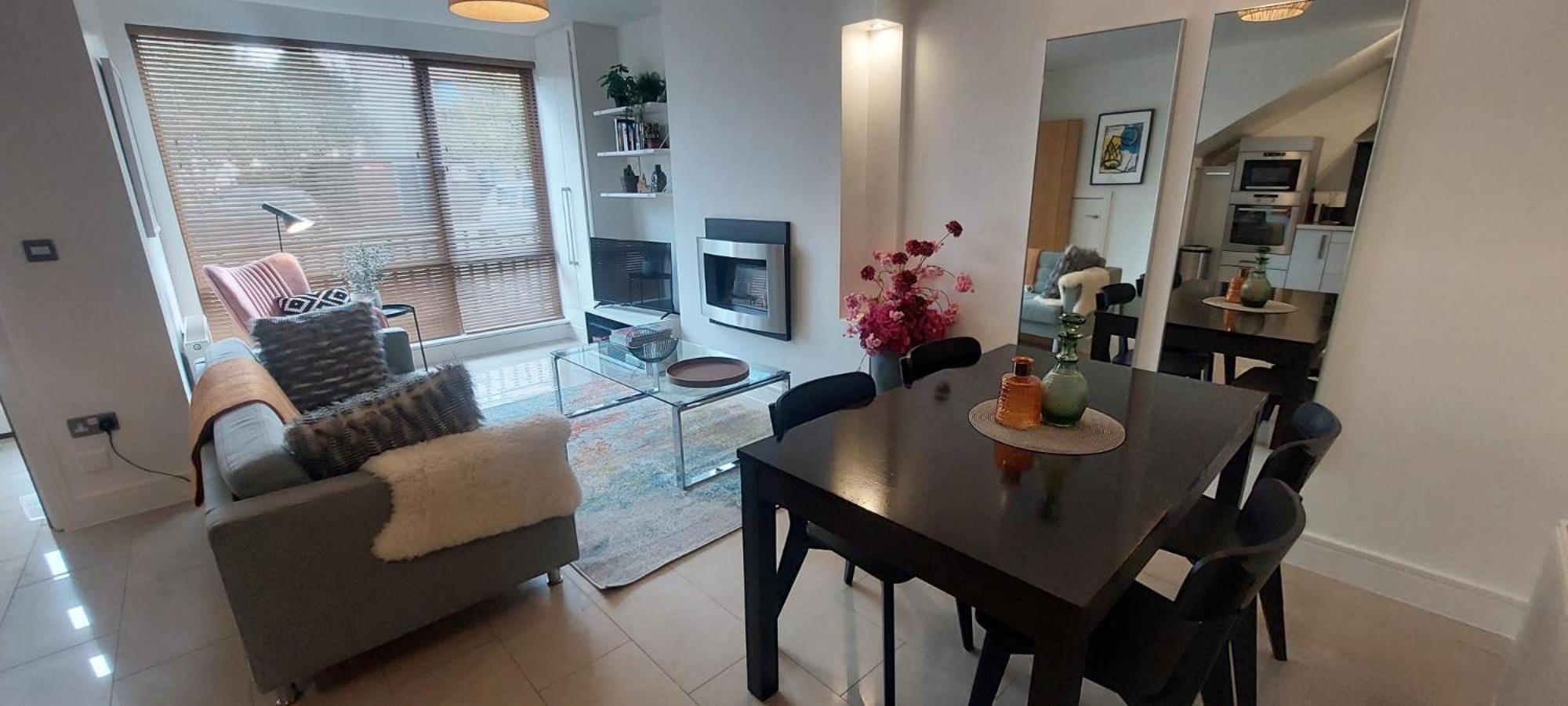Elegantly Refurbed 2Bd In Shankill - 3Km From Bray Дублин Экстерьер фото